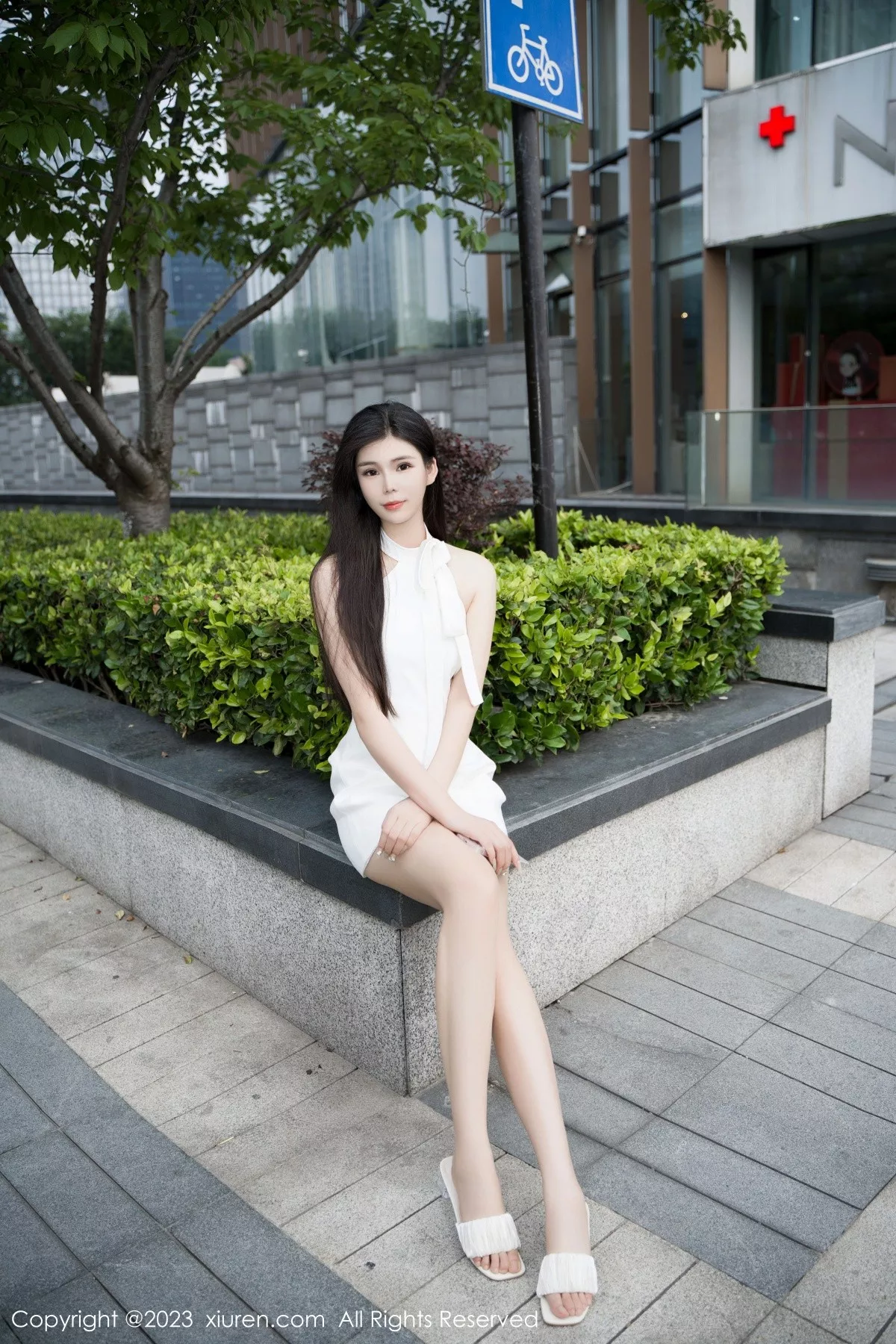 [XiuRen秀人网] 2023.07.03 No.7012 雪糕CiCi 美腿清纯 [68P] NO.1