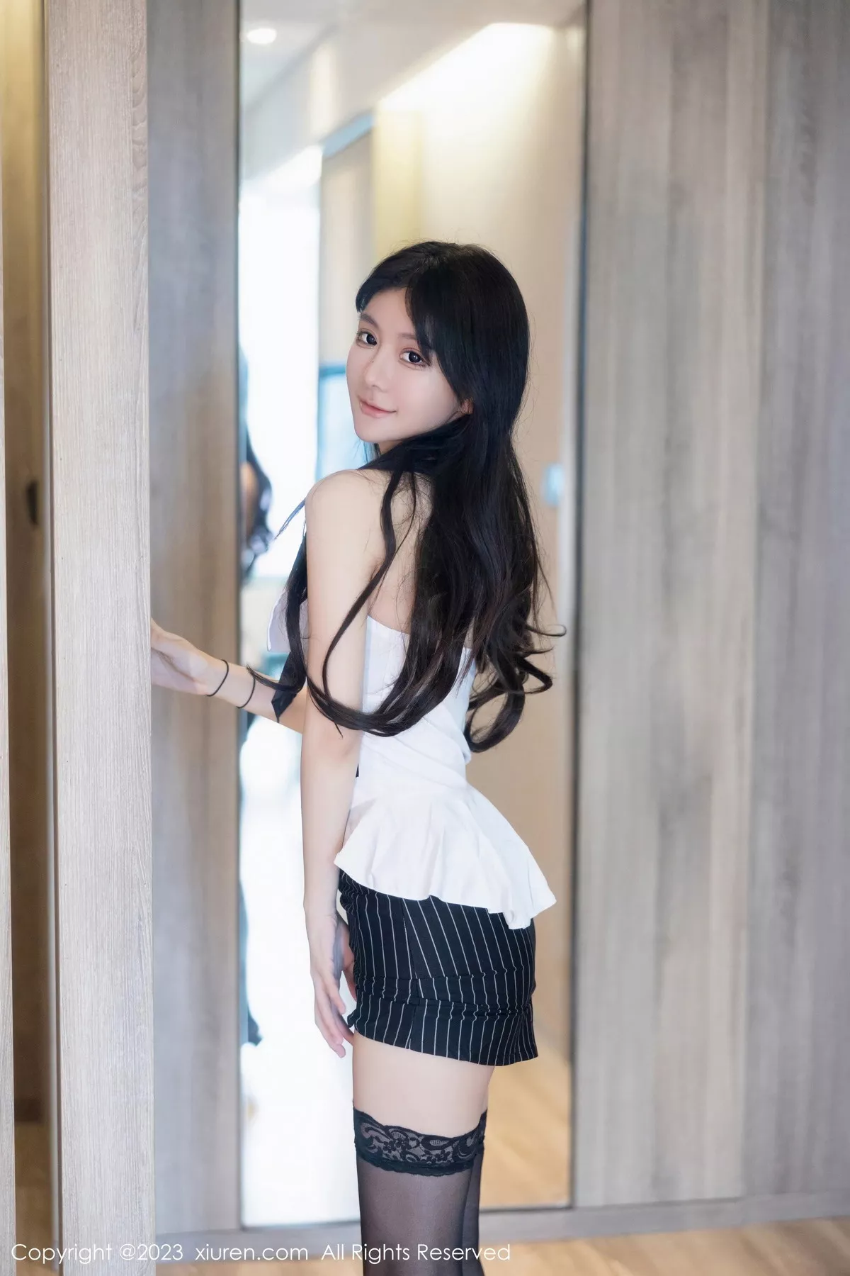 [XiuRen秀人网] 2023.07.07 No.7047 幼幼 黑丝美腿 [81P] NO.2