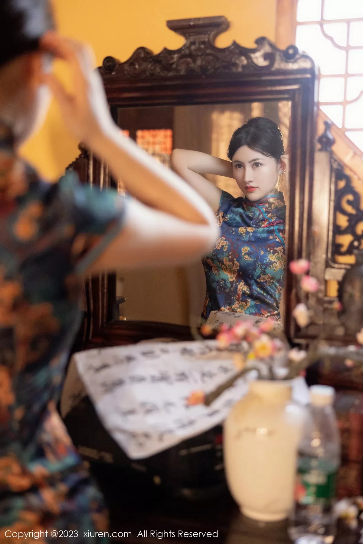 [XiuRen秀人网] 2023.07.10 No.7051 诗诗kiki 旗袍黑丝 [82P] NO.1