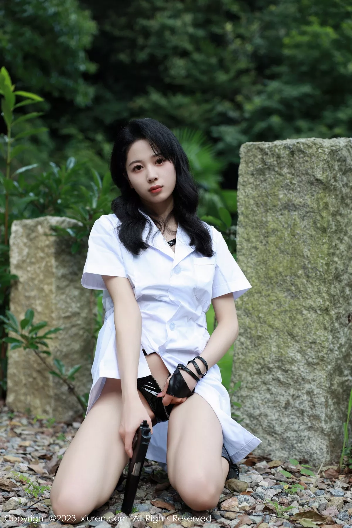 [XiuRen秀人网] 2023.07.11 No.7061 糖豆sisi 皮靴美腿 [54P] NO.10