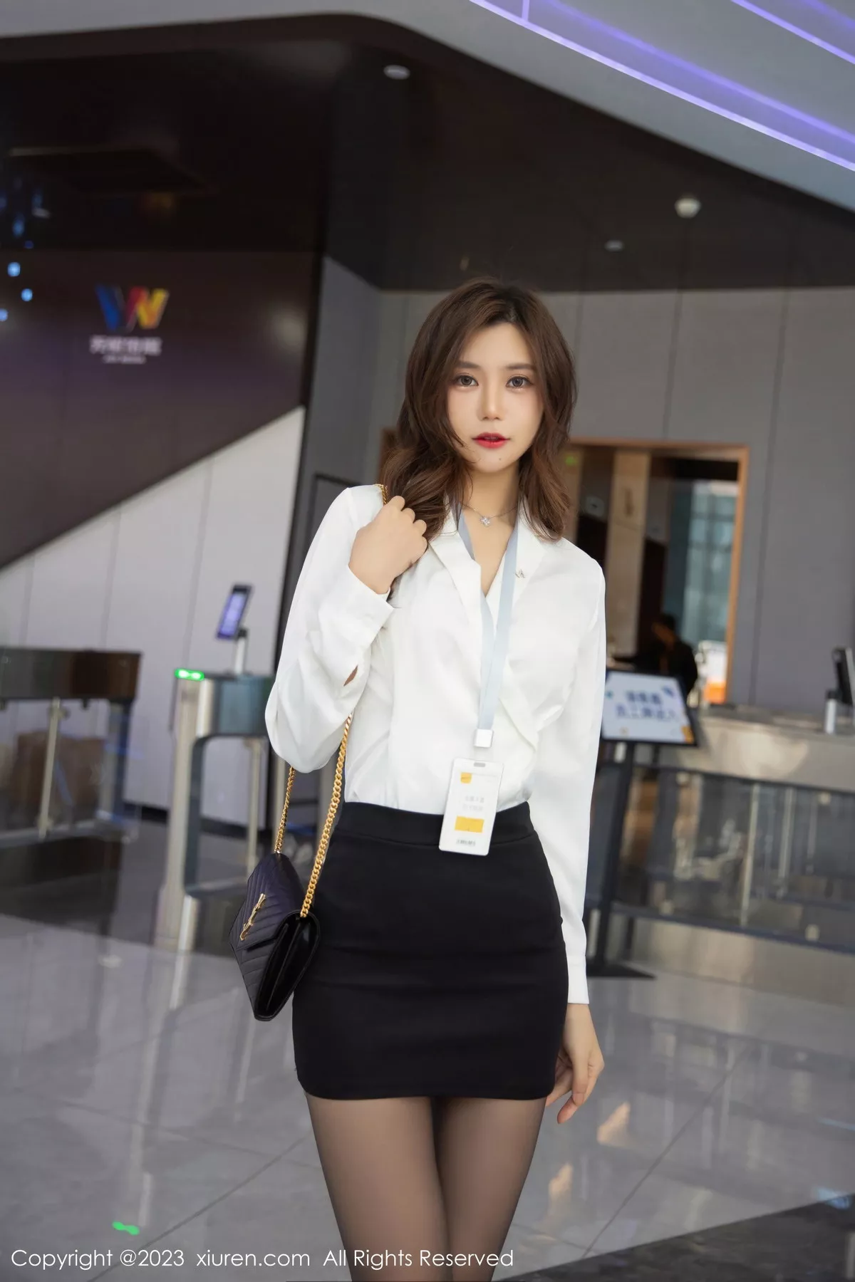 [XiuRen秀人网] 2023.07.14 No.7079 绮里嘉ula 办公室OL [79P] NO.1