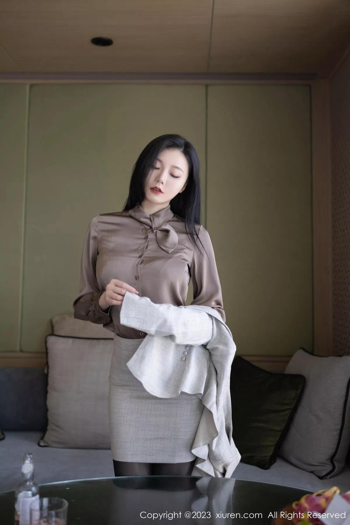 [XiuRen秀人网] 2023.06.20 No.6951 安然anran 短裙黑丝 [79P] NO.11