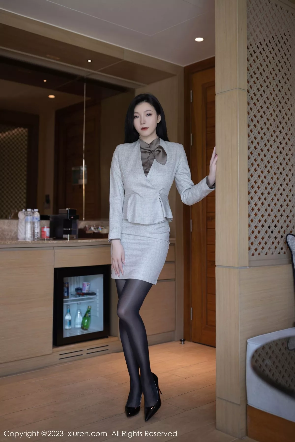 [XiuRen秀人网] 2023.06.20 No.6951 安然anran 短裙黑丝 [79P] NO.2