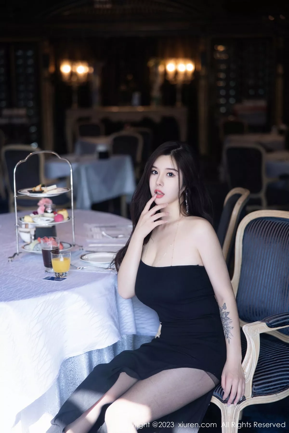 [XiuRen秀人网] 2023.06.26 No.6973 周思乔Betty 黑丝美臀 [80P] NO.4