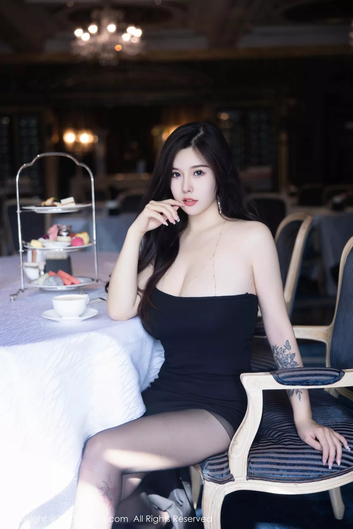 [XiuRen秀人网] 2023.06.26 No.6973 周思乔Betty 黑丝美臀 [80P] NO.12