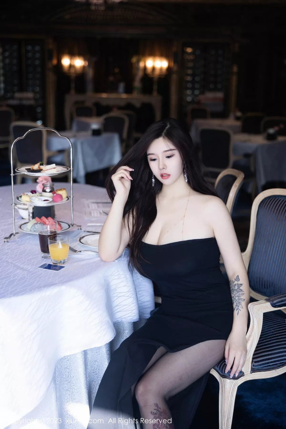 [XiuRen秀人网] 2023.06.26 No.6973 周思乔Betty 黑丝美臀 [80P] NO.2