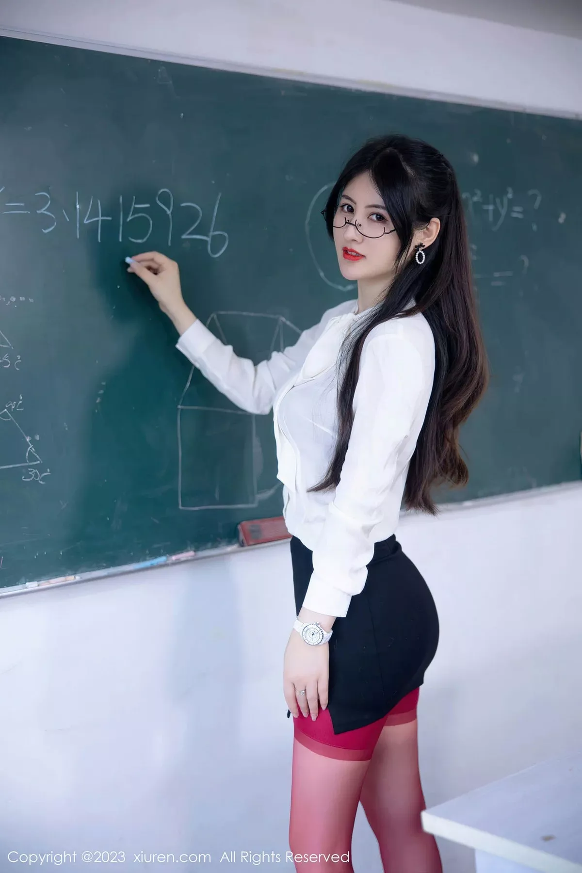 [XiuRen秀人网] 2023.06.27 No.6980 诗诗kiki 教师美腿 [93P] NO.4