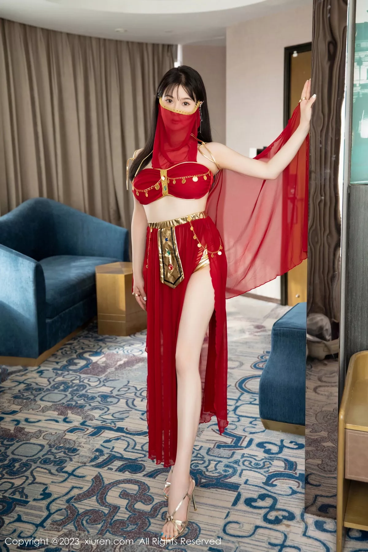 [XiuRen秀人网] 2023.07.19 No.7103 柚琪Rich 西域舞服 [74P] NO.7