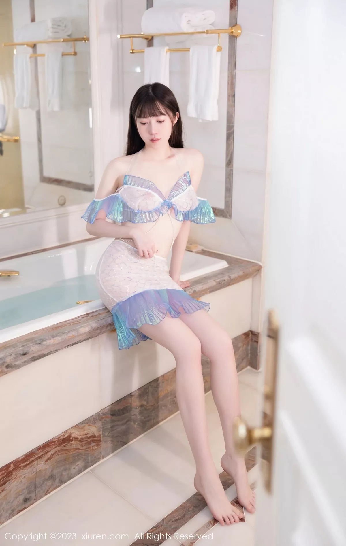 [XiuRen秀人网] 2023.08.02 No.7173 林悠悠 短裙美腿 [67P] NO.5