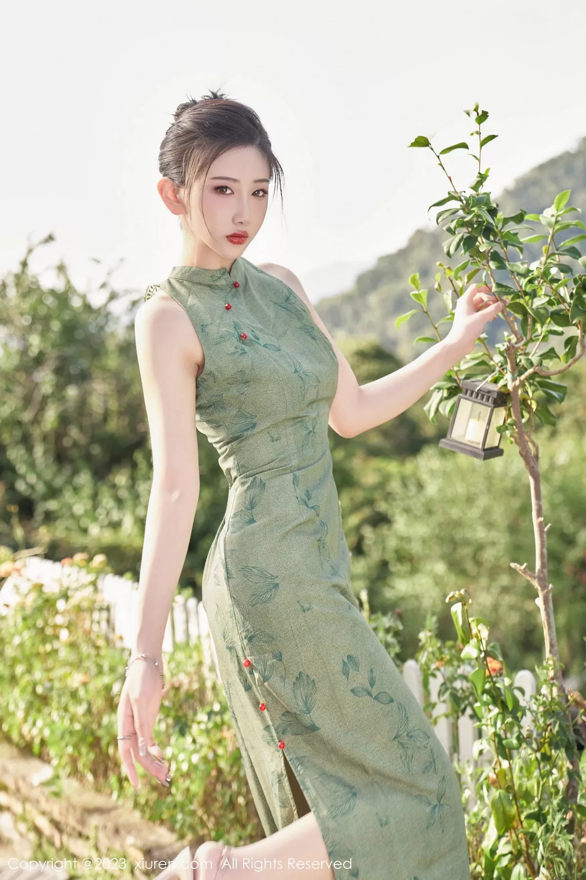 [XiuRen秀人网] 2023.08.03 No.7181 沈青黛 旗袍美腿 [98P] NO.12