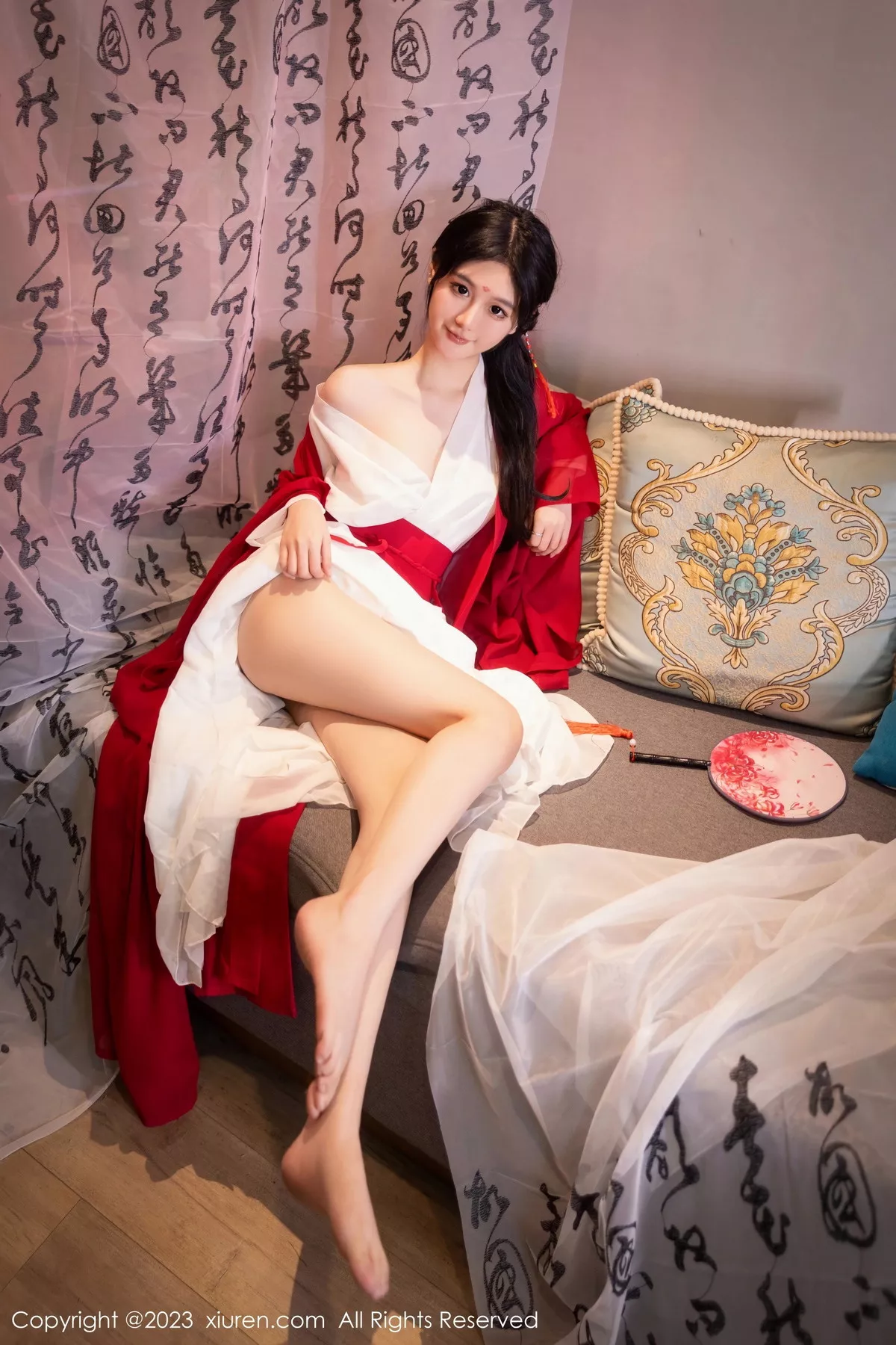 [XiuRen秀人网] 2023.08.04 No.7192 幼幼 古装美腿 [92P] NO.6