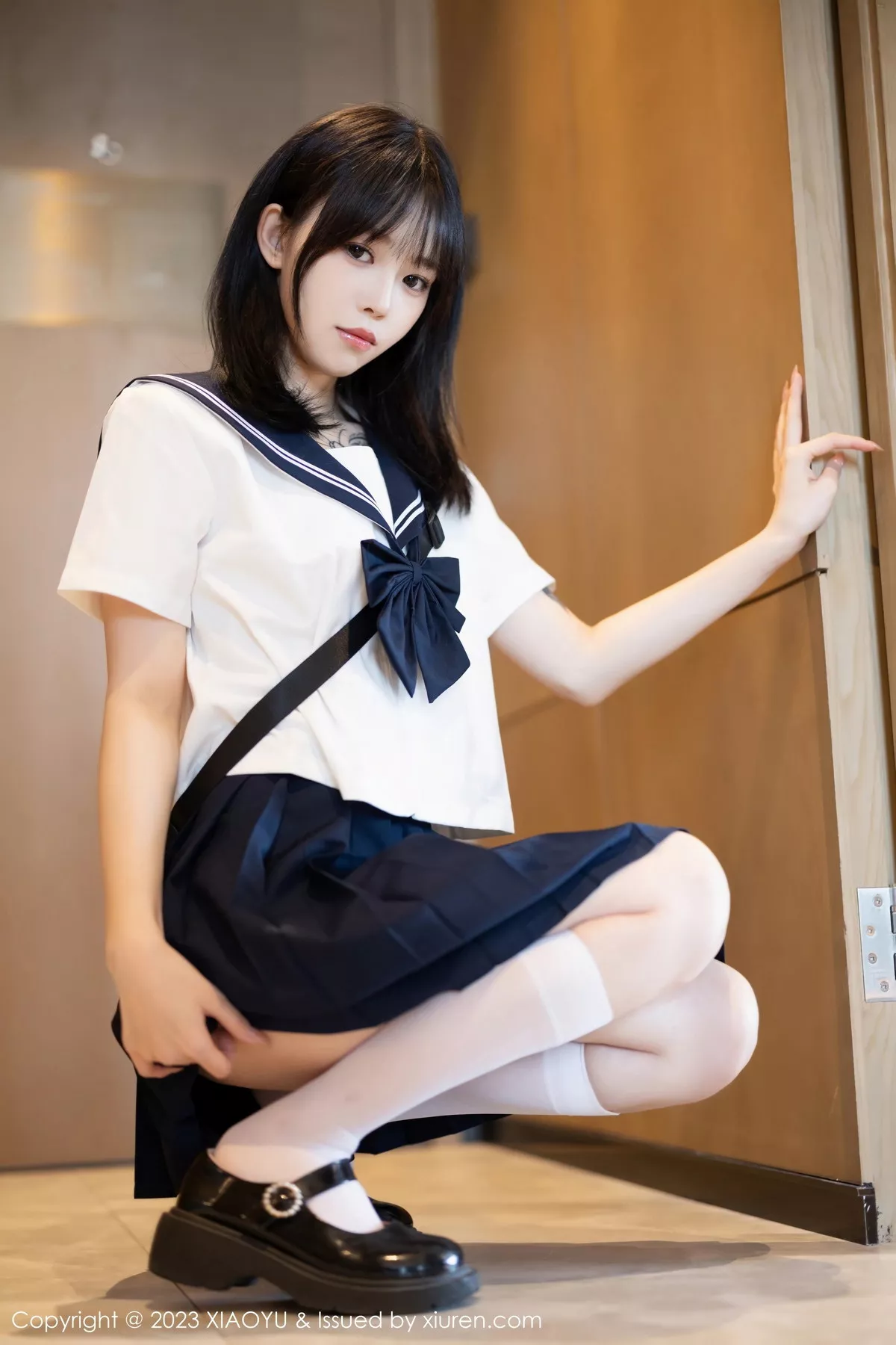 [XIAOYU语画界] 2023.08.08 VOL.1087 奶瓶. 学生装美腿 [88P] NO.12