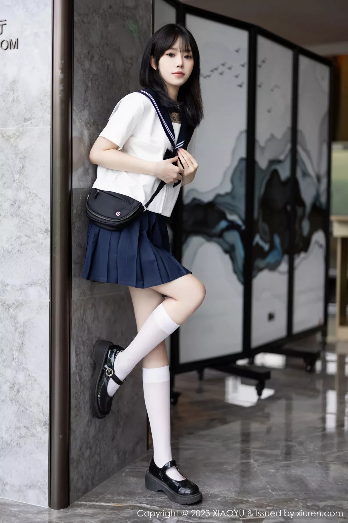 [XIAOYU语画界] 2023.08.08 VOL.1087 奶瓶. 学生装美腿 [88P] NO.4