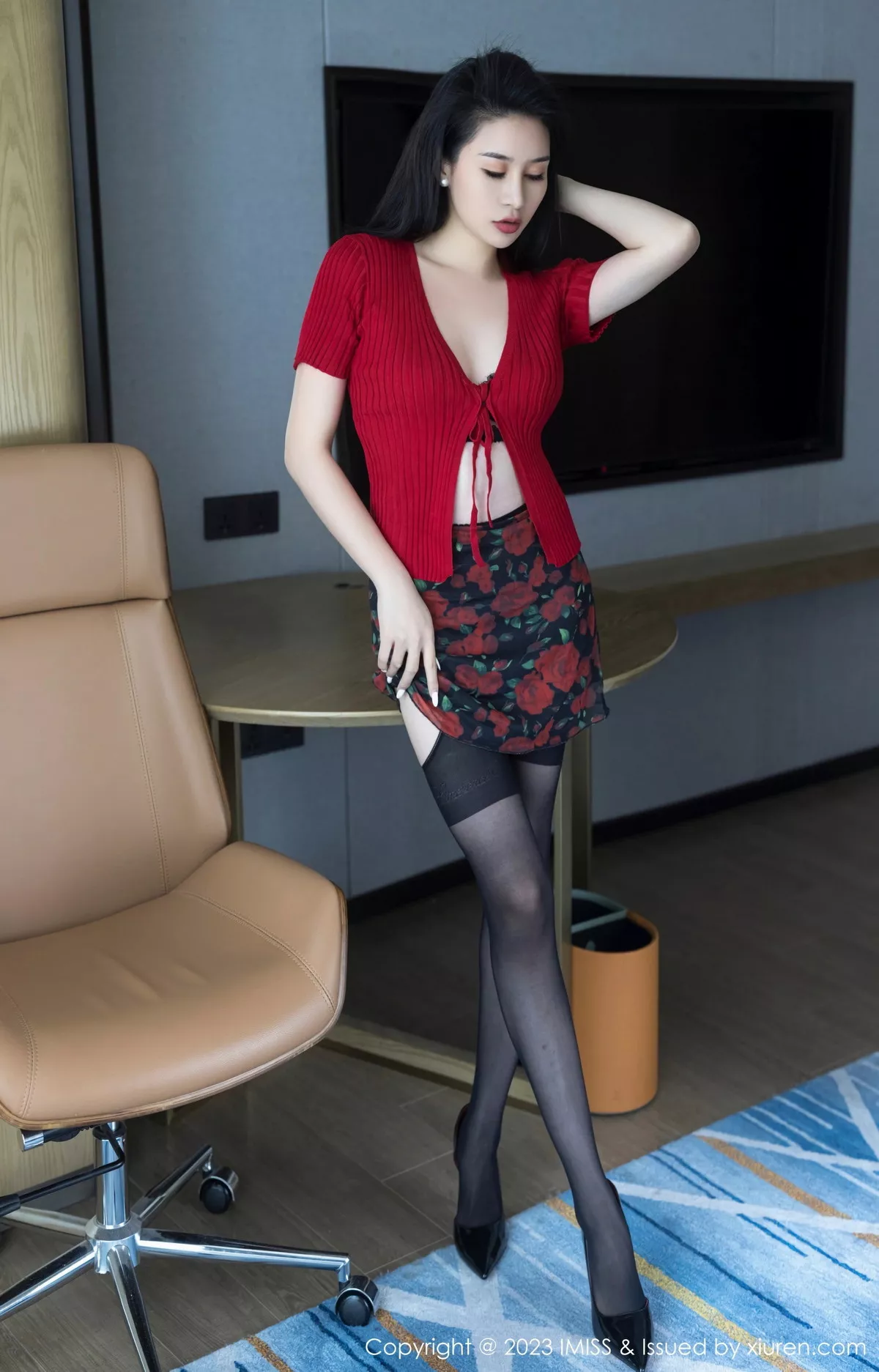 [IMISS爱蜜社] 2023.08.08 VOL.740 Jermy 黑丝美腿 [40P] NO.1