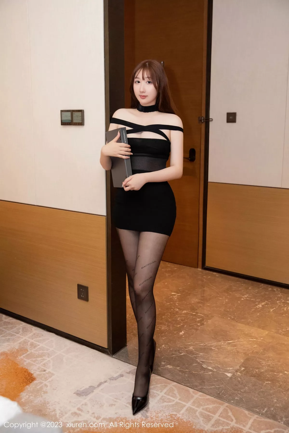 [XiuRen秀人网] 2023.08.14 No.7229 江真真 黑丝美臀 [98P] NO.3