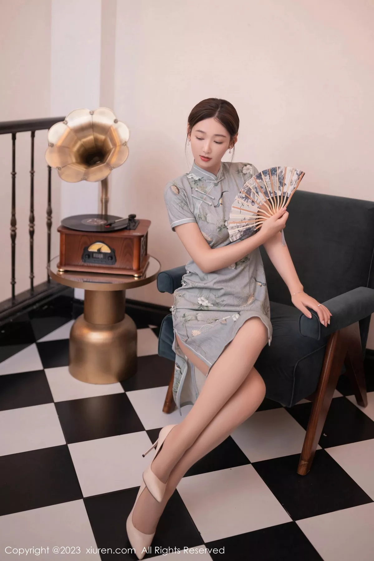 [XiuRen秀人网] 2023.08.14 No.7232 唐安琪 美腿旗袍 [76P] NO.7