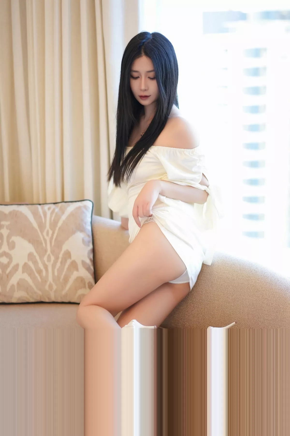 [XiuRen秀人网] 2023.07.21 No.7116 laura阿姣 迪拜旅拍 [80P] NO.10