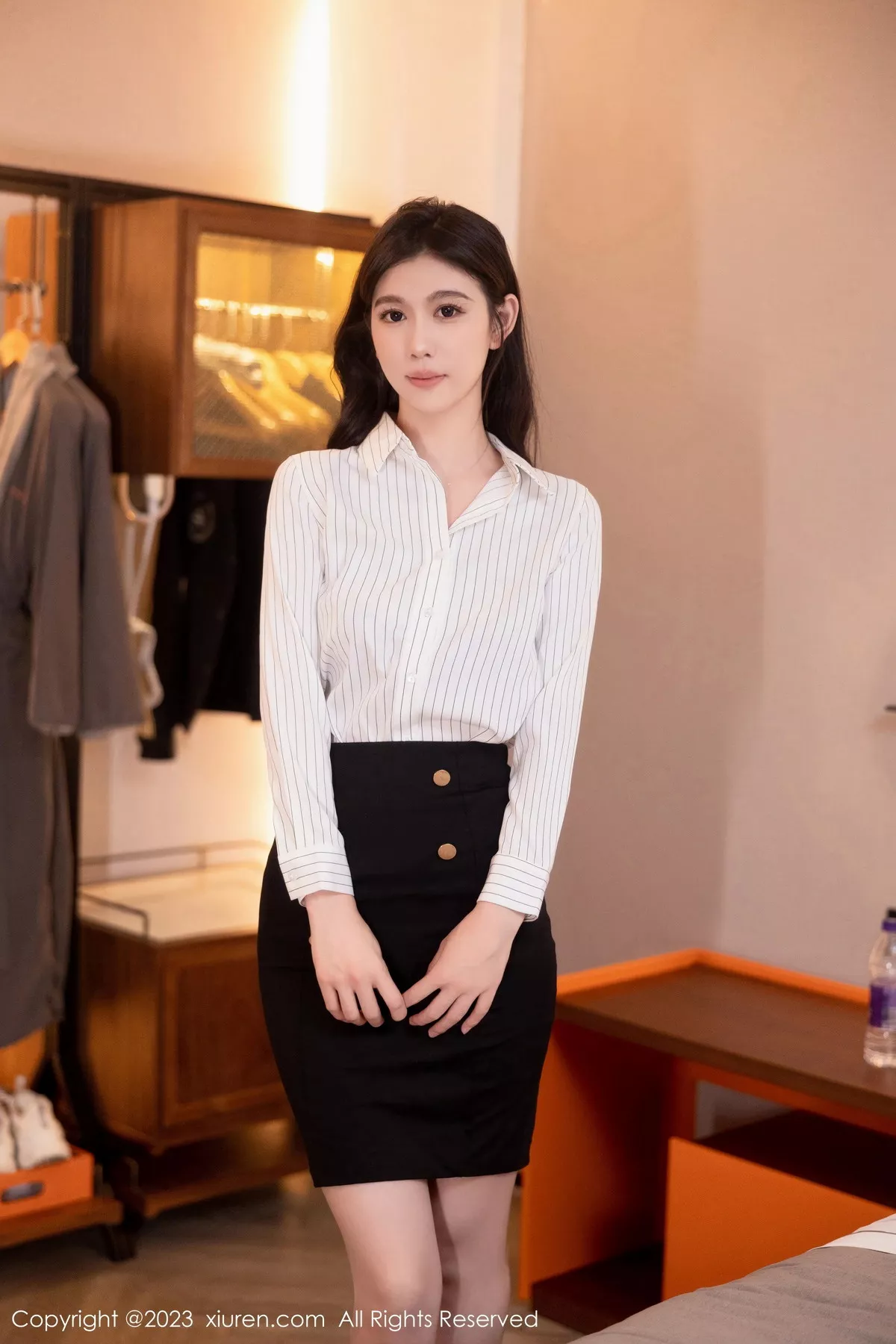 [XiuRen秀人网] 2023.09.05 No.7335 李雅柔182CM 短裙美腿 [60P] NO.1