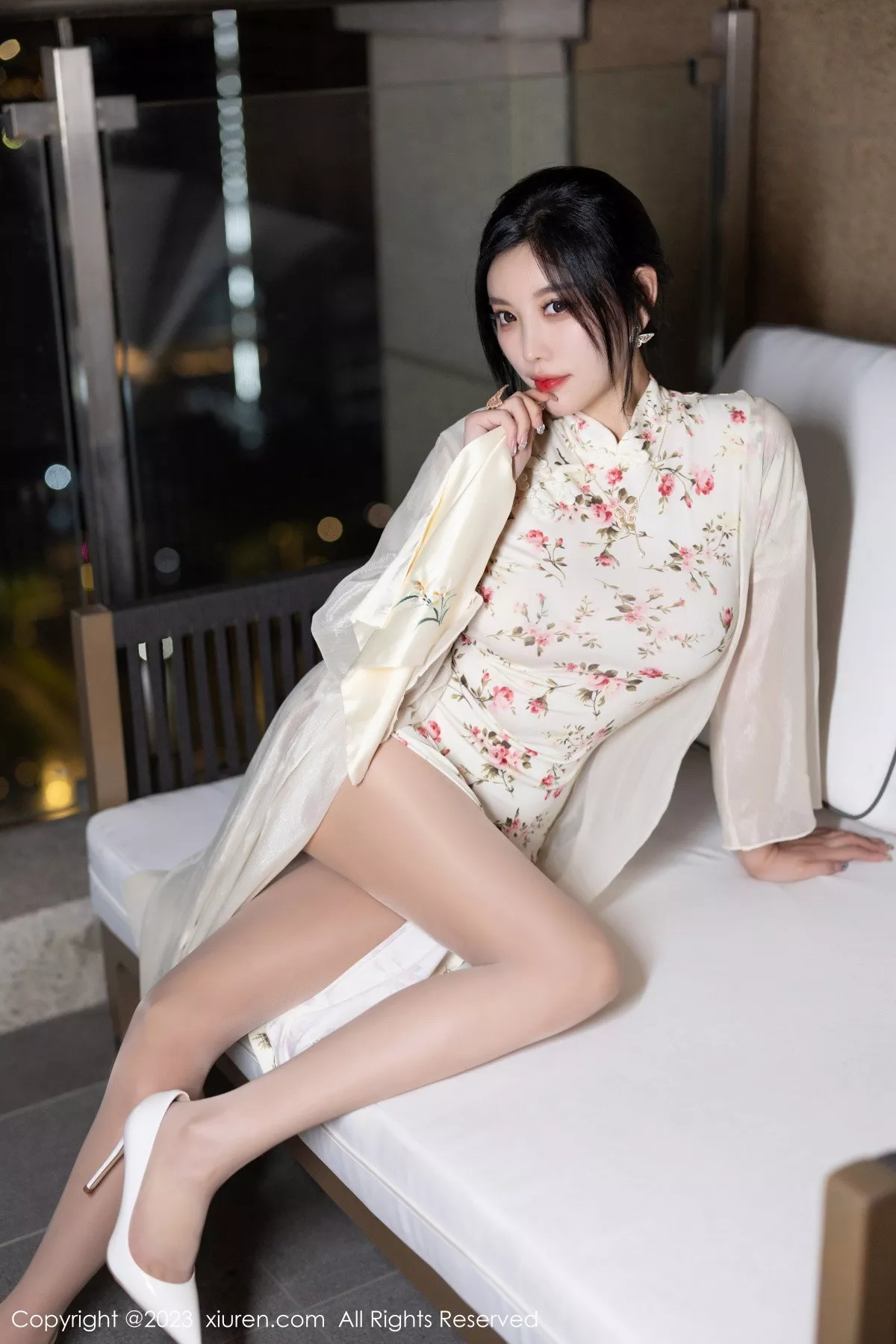 [XiuRen秀人网] 2023.09.08 No.7363 杨晨晨Yome 旗袍美腿 [86P] NO.8