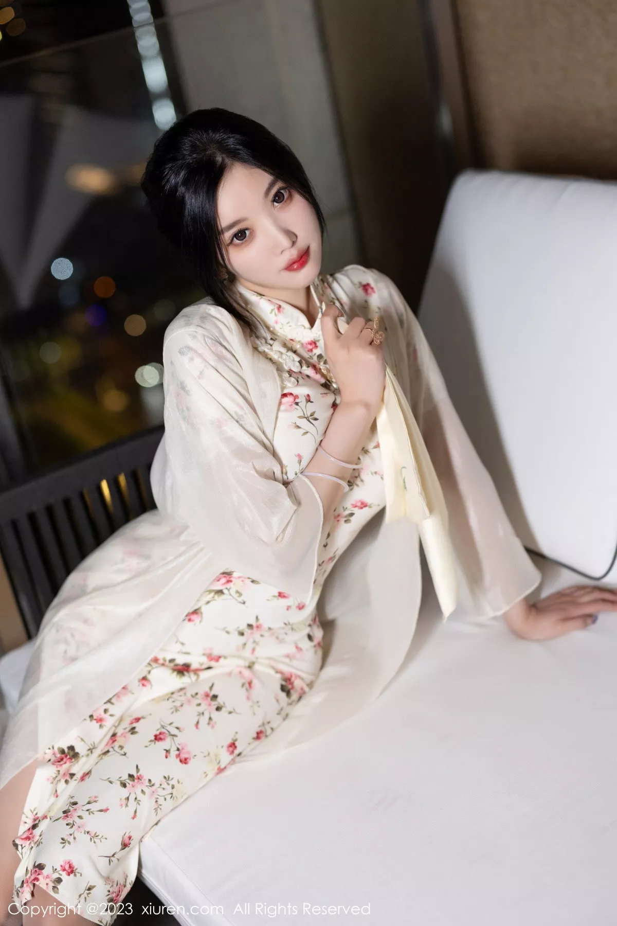 [XiuRen秀人网] 2023.09.08 No.7363 杨晨晨Yome 旗袍美腿 [86P] NO.7