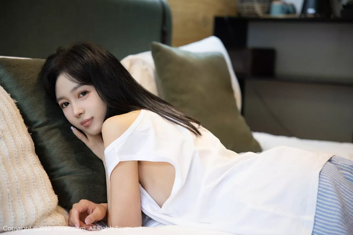 [XiuRen秀人网] 2023.09.12 No.7375 糖豆sisi 清纯美腿 [69P] NO.5