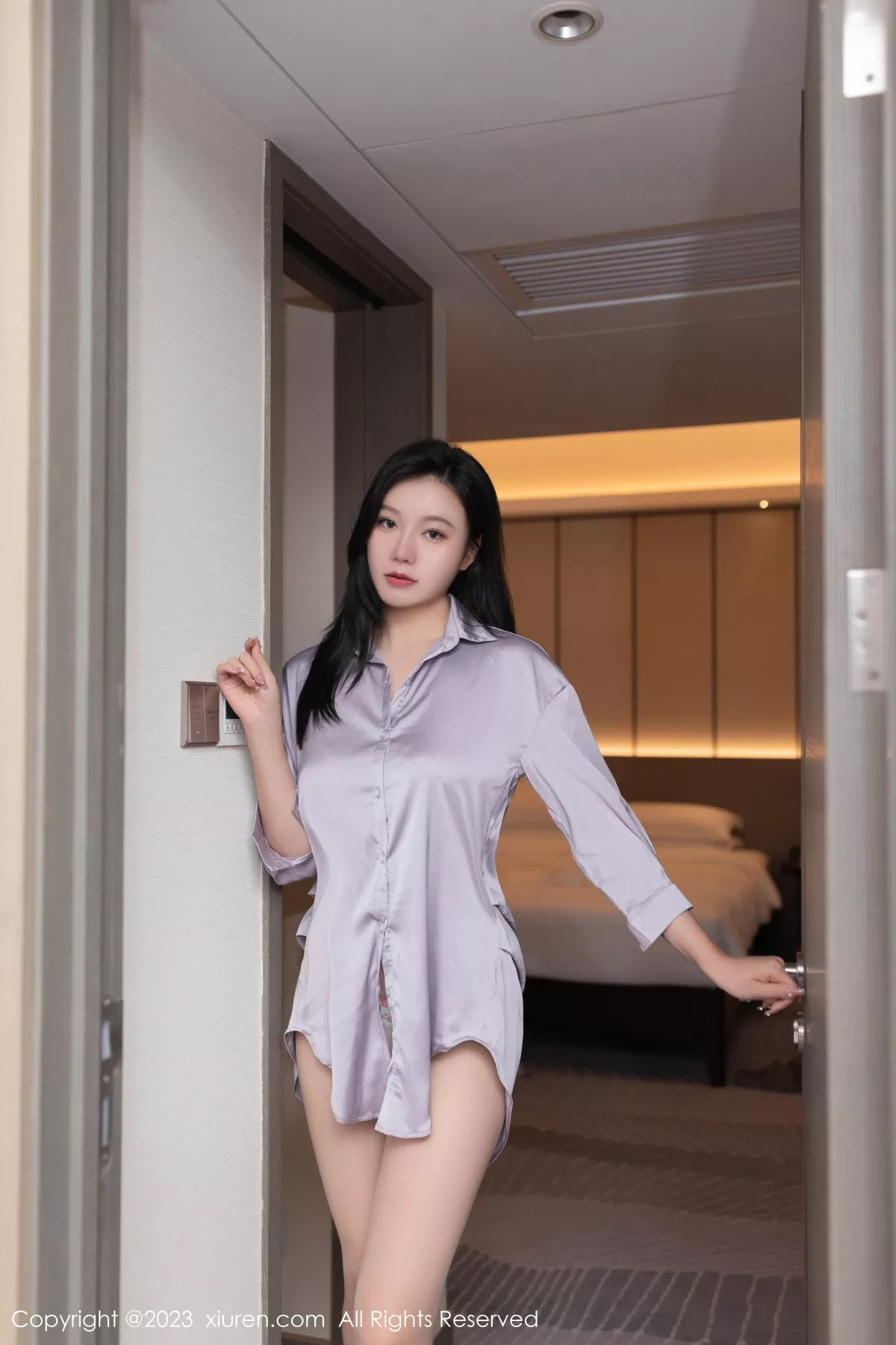 [XiuRen秀人网] 2023.09.12 No.7376 安然anran 美腿御姐 [76P] NO.1