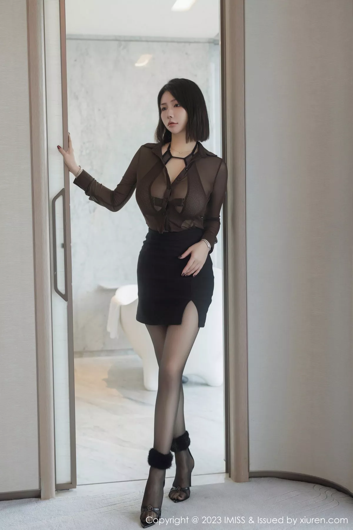 [IMISS爱蜜社] 2023.08.22 VOL.744 Evon陈赞之 黑丝短裙 [66P] NO.10