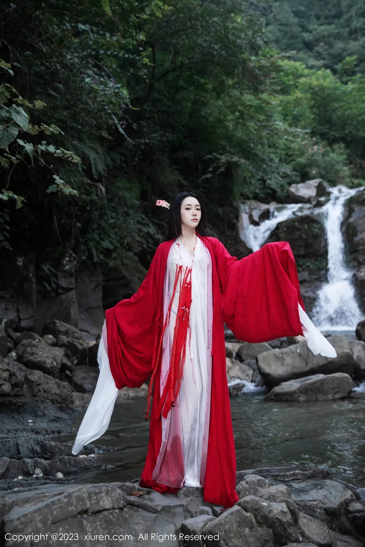 [XiuRen秀人网] 2023.08.28 No.7295 严利娅Yuliya 妲己美臀 [89P] NO.10