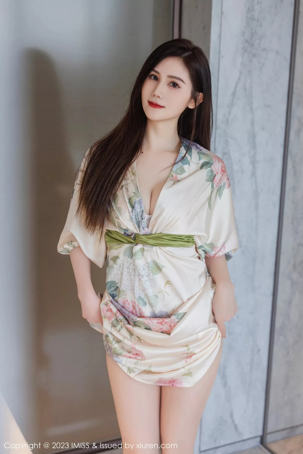 [IMISS爱蜜社] 2023.08.28 VOL.745 SISY思 长裙美腿 [55P] NO.12