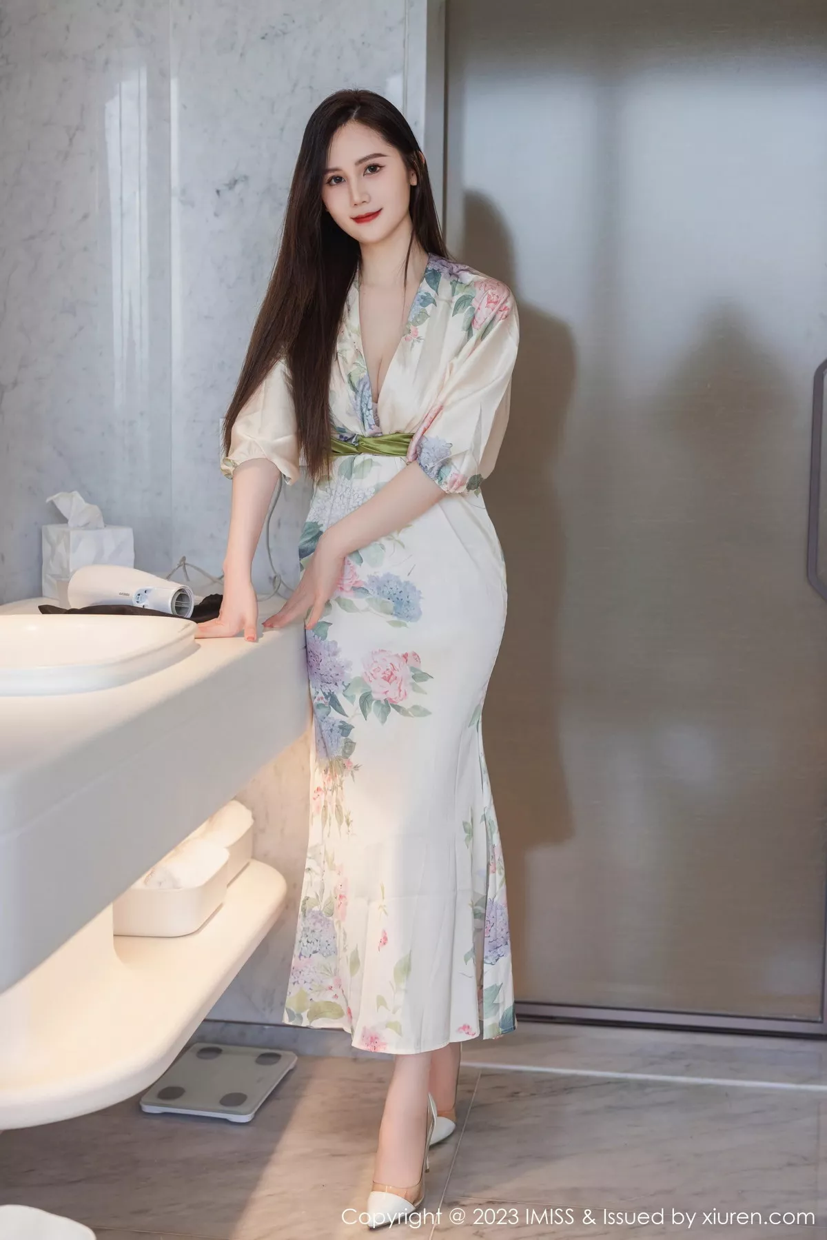 [IMISS爱蜜社] 2023.08.28 VOL.745 SISY思 长裙美腿 [55P] NO.8