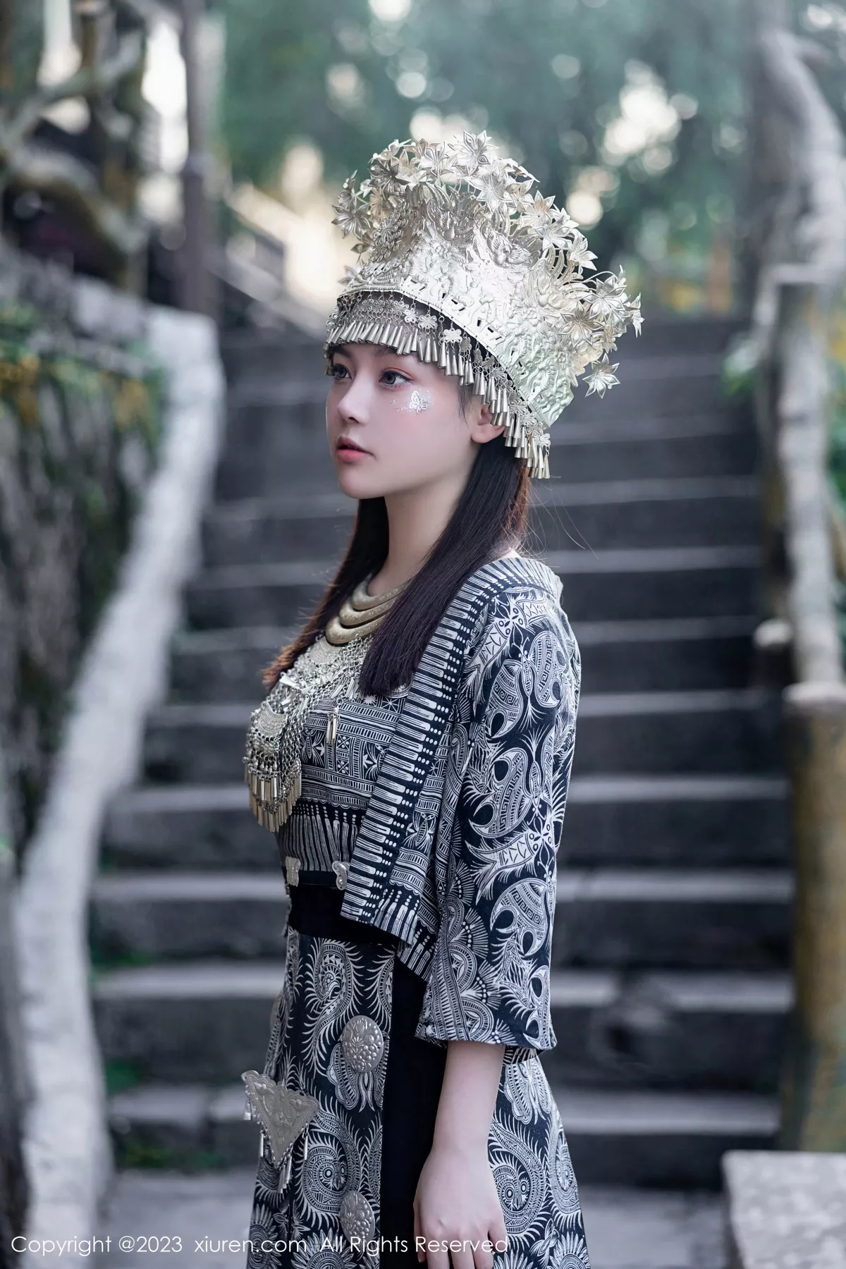 [XiuRen秀人网] 2023.09.27 No.7448 豆瓣酱 苗族服饰 [82P] NO.4