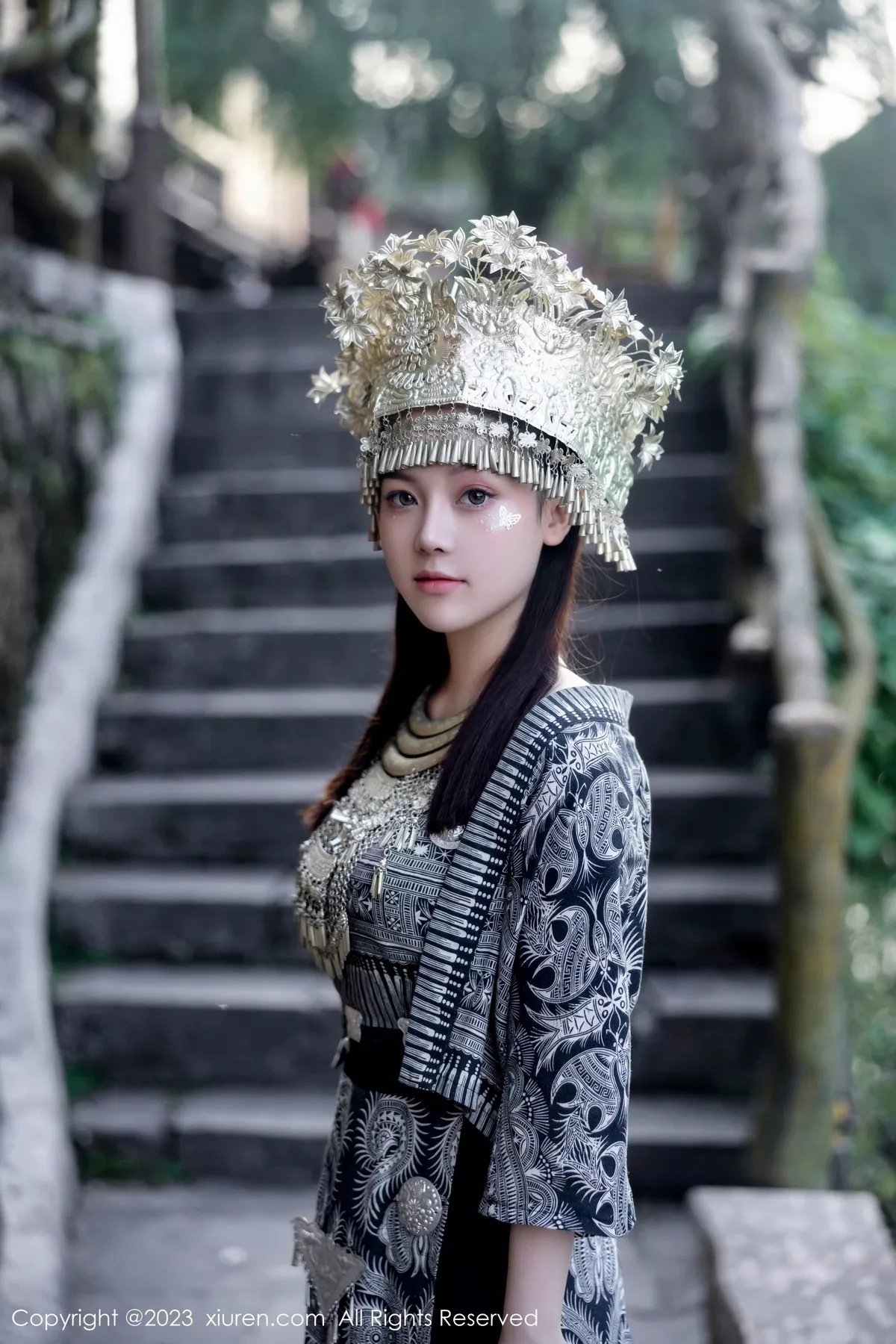 [XiuRen秀人网] 2023.09.27 No.7448 豆瓣酱 苗族服饰 [82P] NO.3