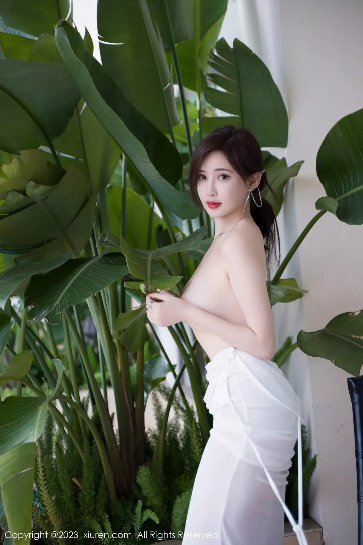 [XiuRen秀人网] 2023.09.28 No.7461 Carol周妍希 长裙美臀 [69P] NO.1