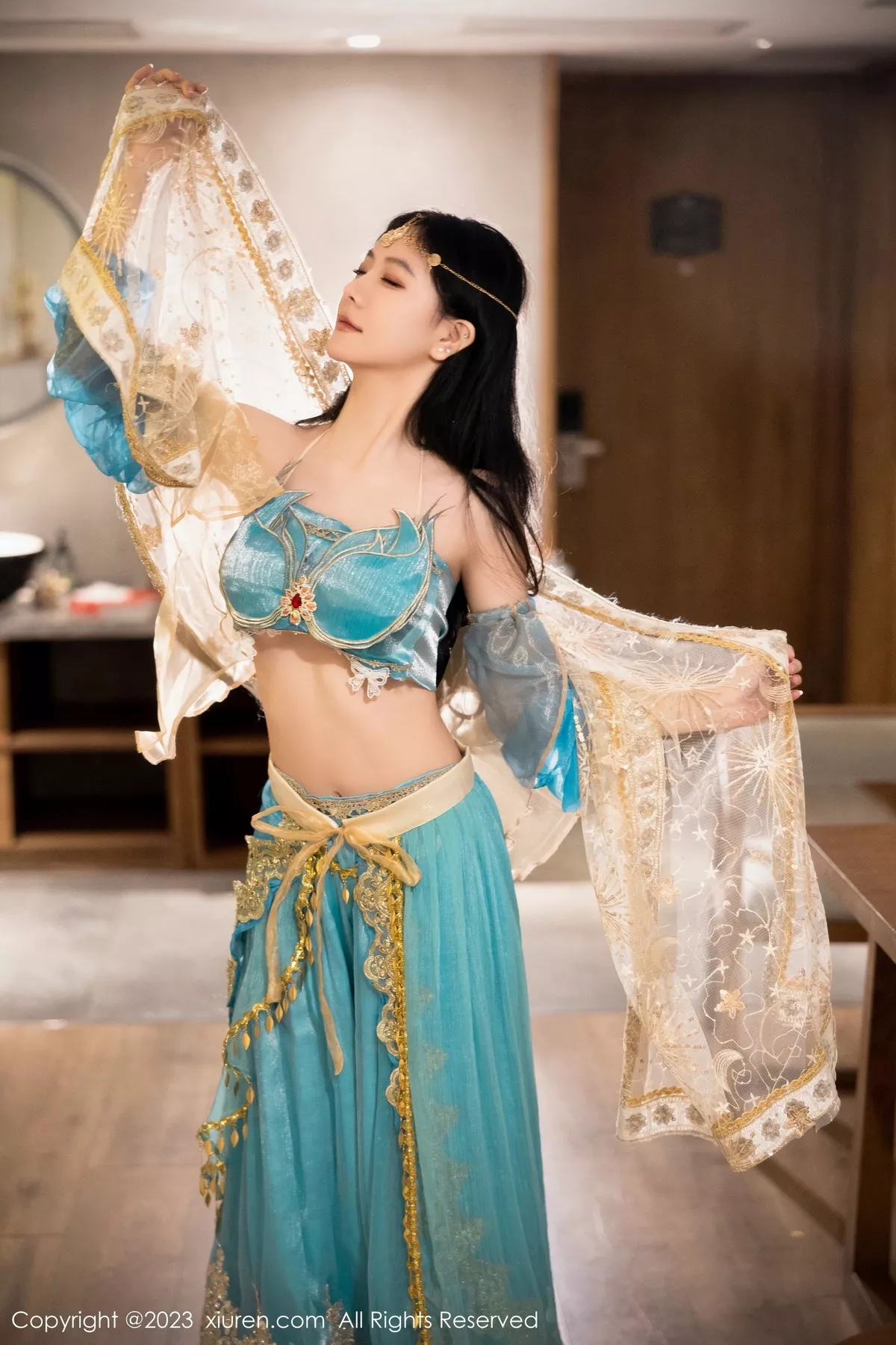 [XiuRen秀人网] 2023.10.07 No.7469 幼幼 西域舞娘 美腿 [82P] NO.5