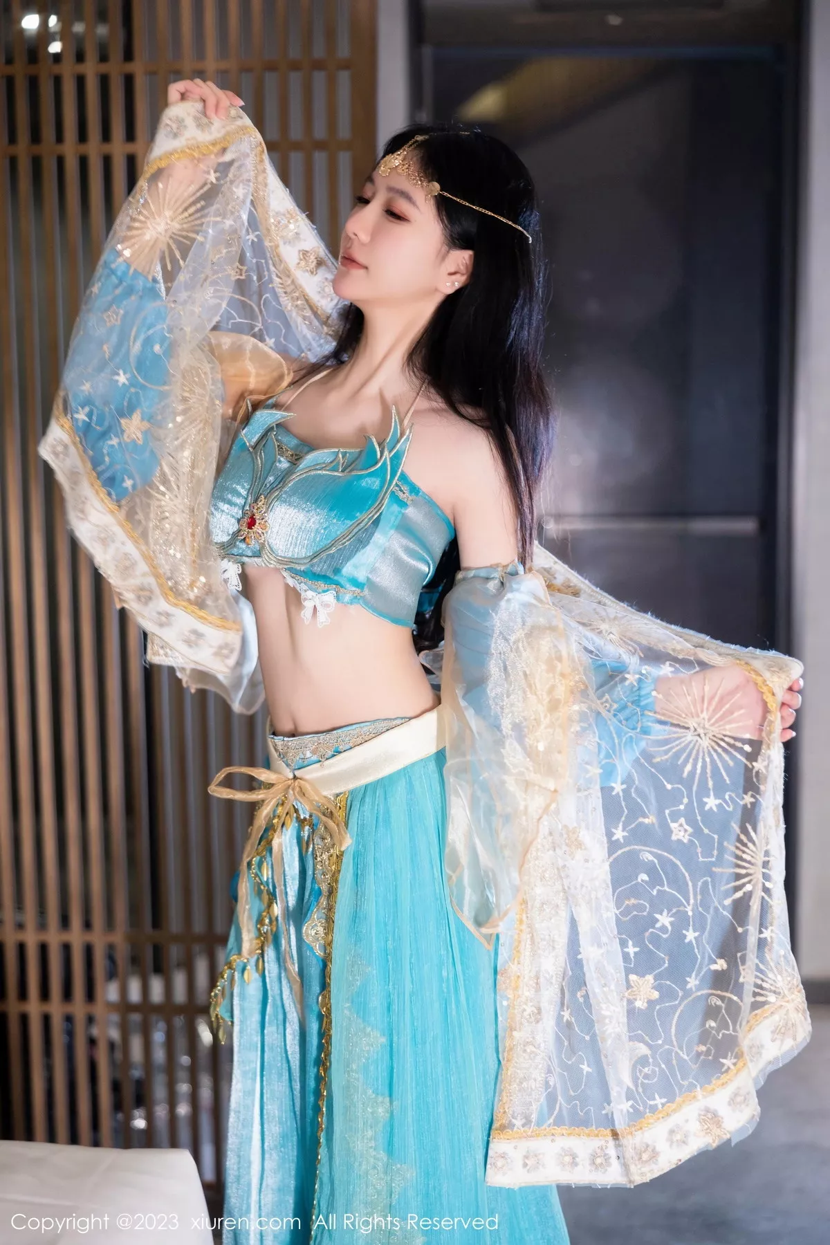 [XiuRen秀人网] 2023.10.07 No.7469 幼幼 西域舞娘 美腿 [82P] NO.9