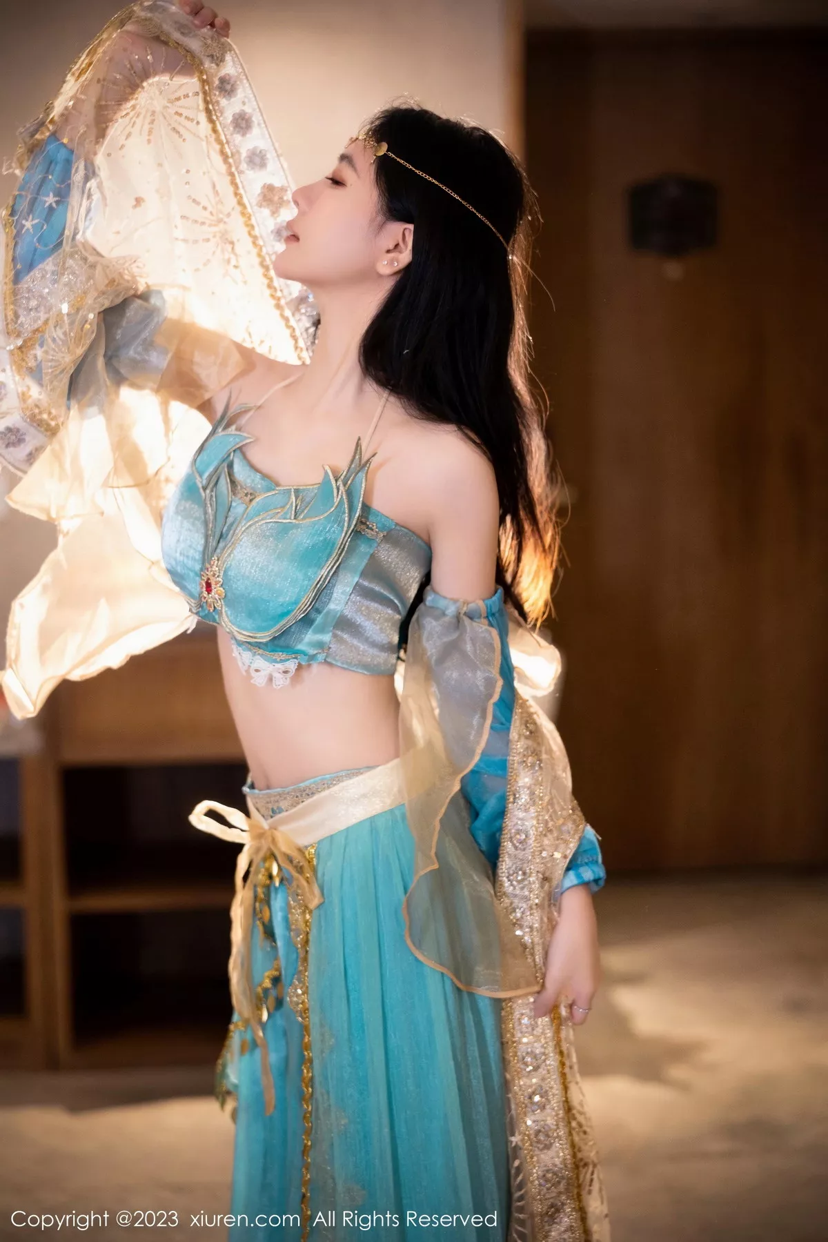 [XiuRen秀人网] 2023.10.07 No.7469 幼幼 西域舞娘 美腿 [82P] NO.7
