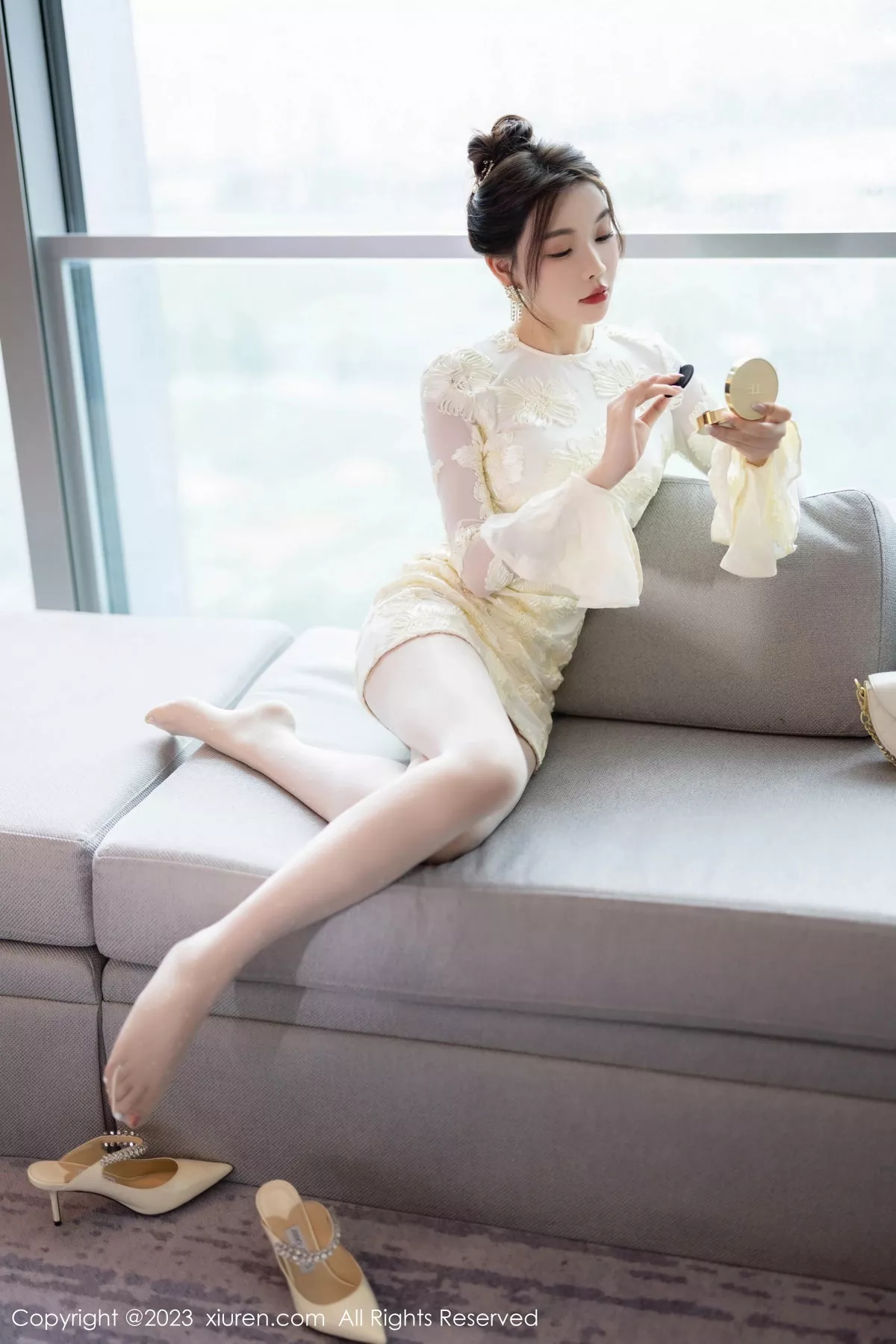 [XiuRen秀人网] 2023.10.08 No.7476 徐莉芝Booty 美腿丝袜 [85P] NO.5