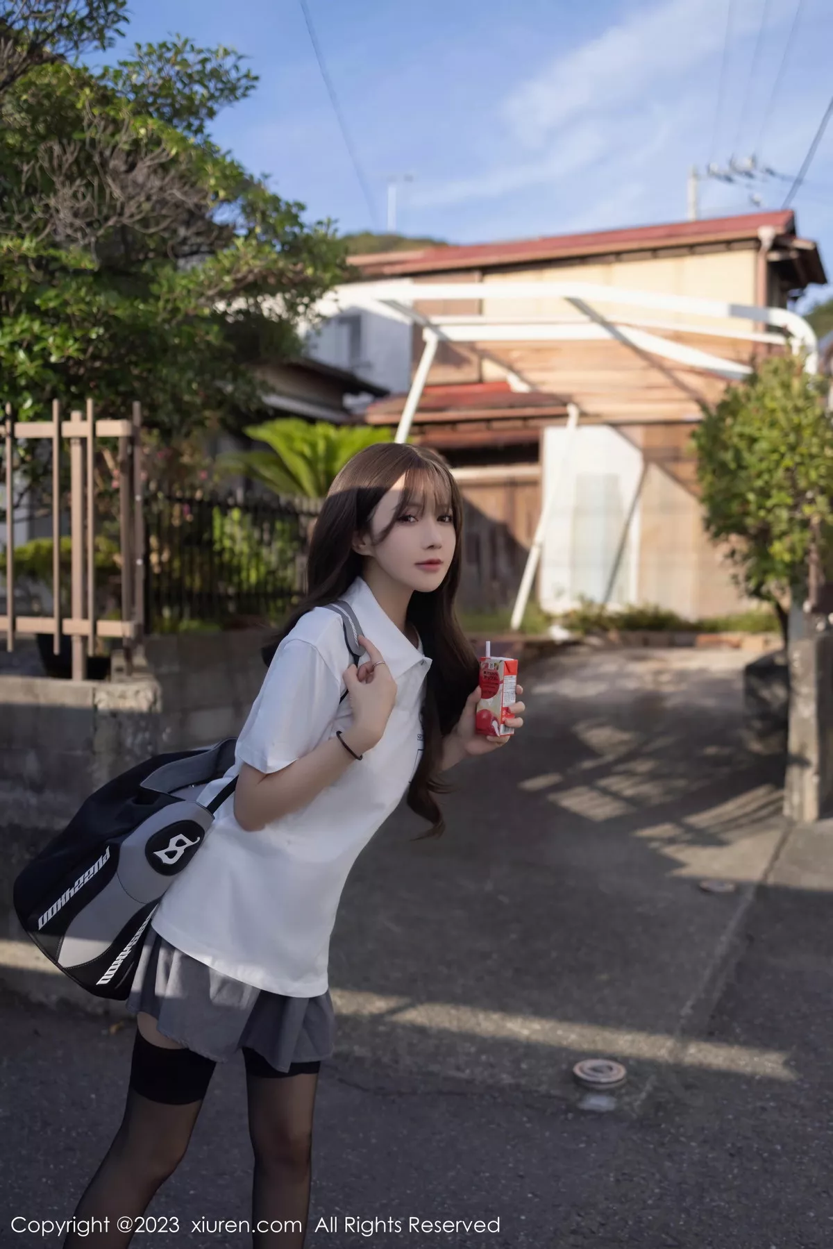 [XiuRen秀人网] 2023.10.08 No.7475 鱼子酱Fish 黑丝美腿 [85P] NO.1