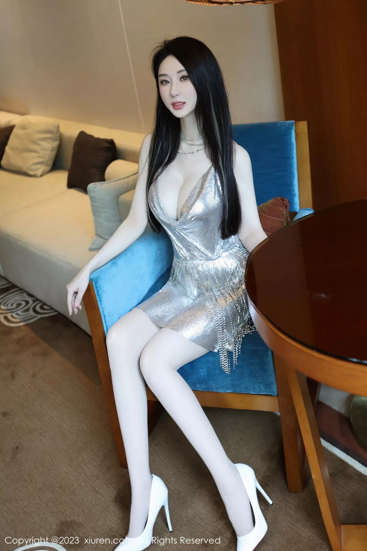 [XiuRen秀人网] 2023.10.10 No.7483 田兮白 新人美腿 [70P] NO.2