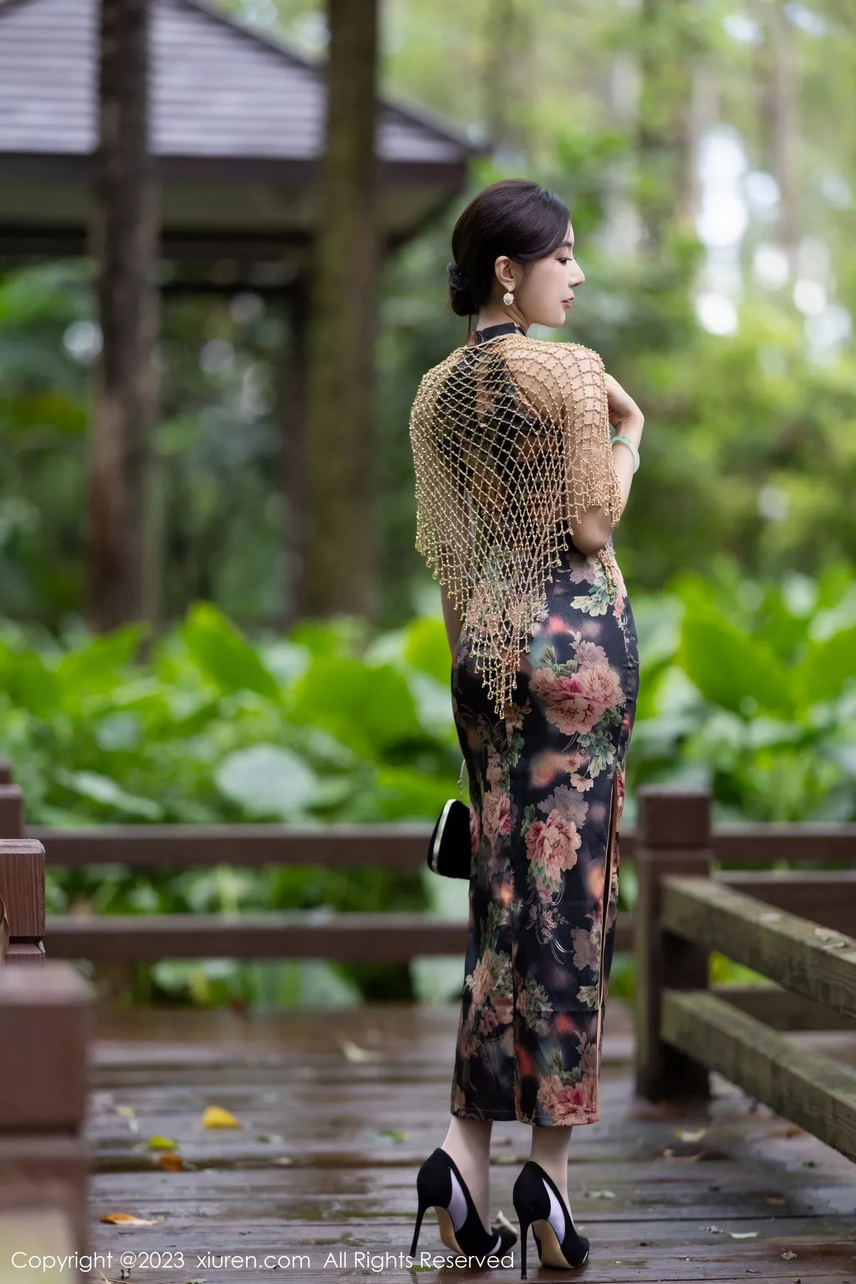 [XiuRen秀人网] 2023.10.11 No.7495 王馨瑶yanni 美腿旗袍 [81P] NO.2