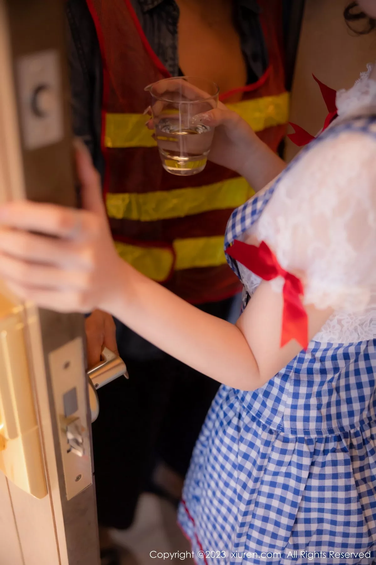 [XiuRen秀人网] 2023.10.13 No.7509 幼幼 清纯美腿 [110P] NO.10