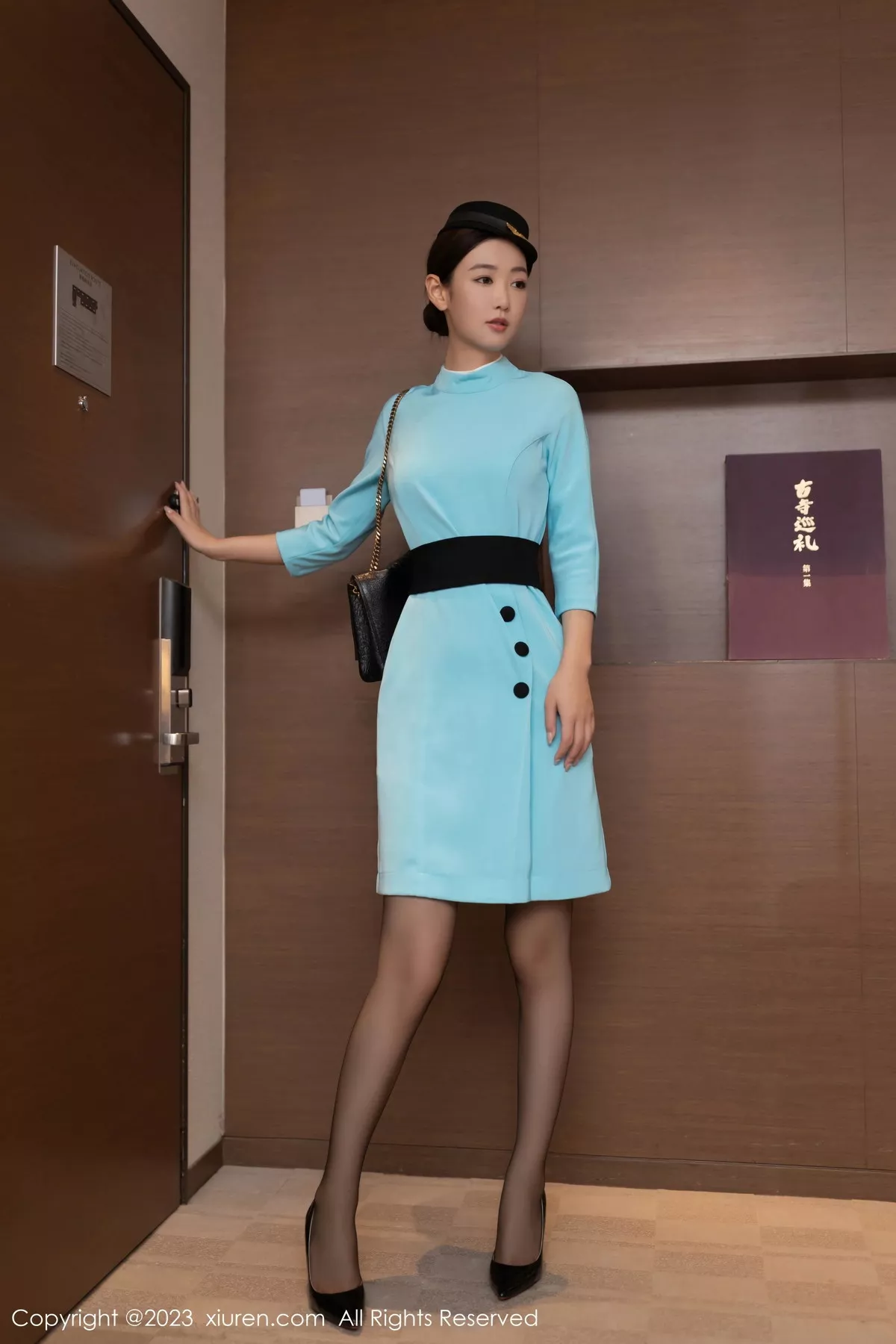 [XiuRen秀人网] 2023.10.16 No.7516 唐安琪 黑丝美腿 [80P] NO.1