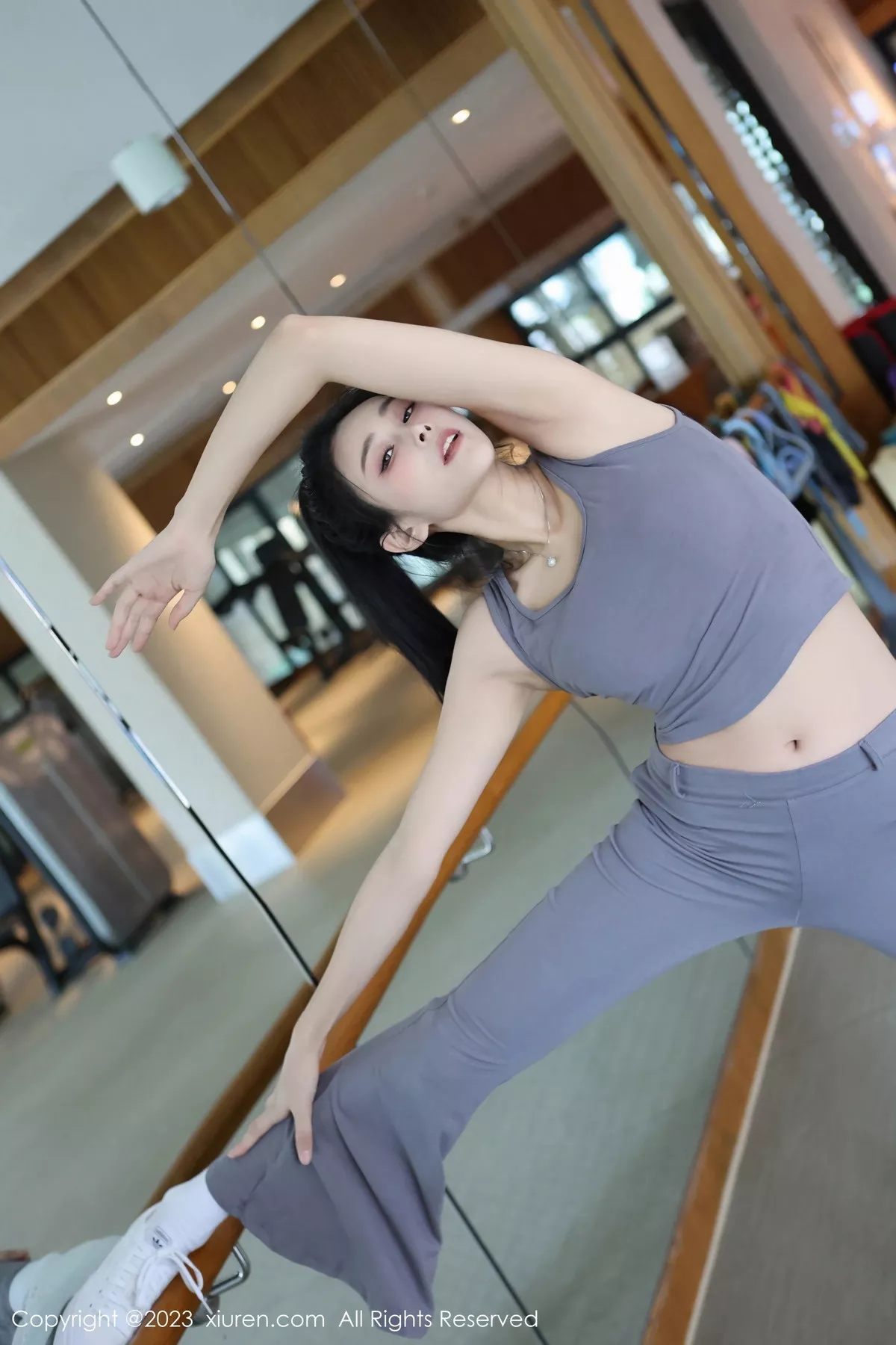 [XiuRen秀人网] 2023.10.16 No.7512 草莓mm 运动美腿 [71P] NO.9