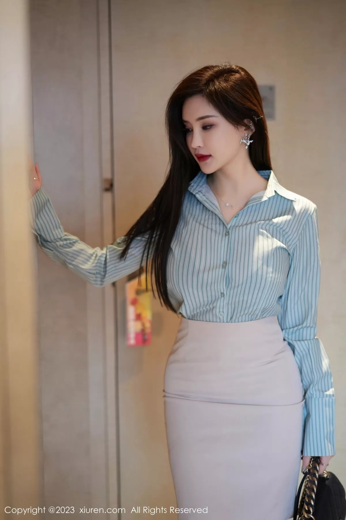 [XiuRen秀人网] 2023.10.17 No.7521 Carol周妍希 丰腴美臀 [60P] NO.1