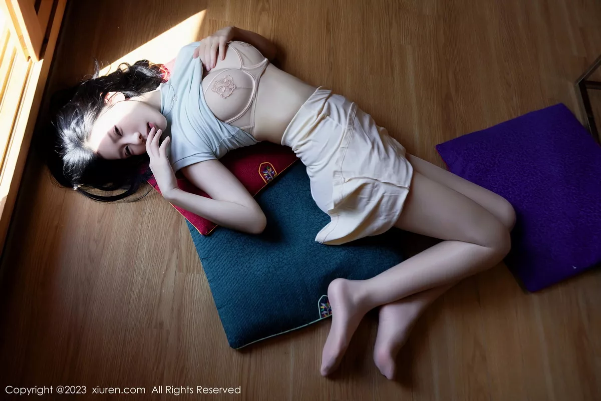 [XiuRen秀人网] 2023.10.19 No.7531 尹甜甜 济州岛旅拍 [63P] NO.10