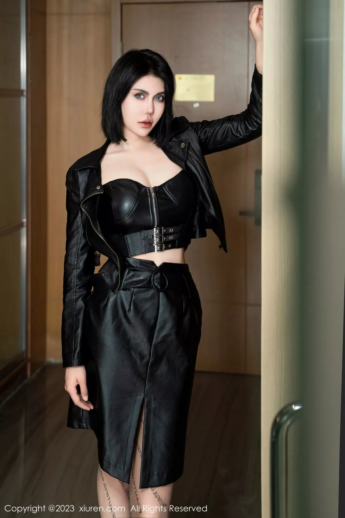 [XiuRen秀人网] 2023.10.30 No.7581 金纯一 丝袜美臀 [62P] NO.7