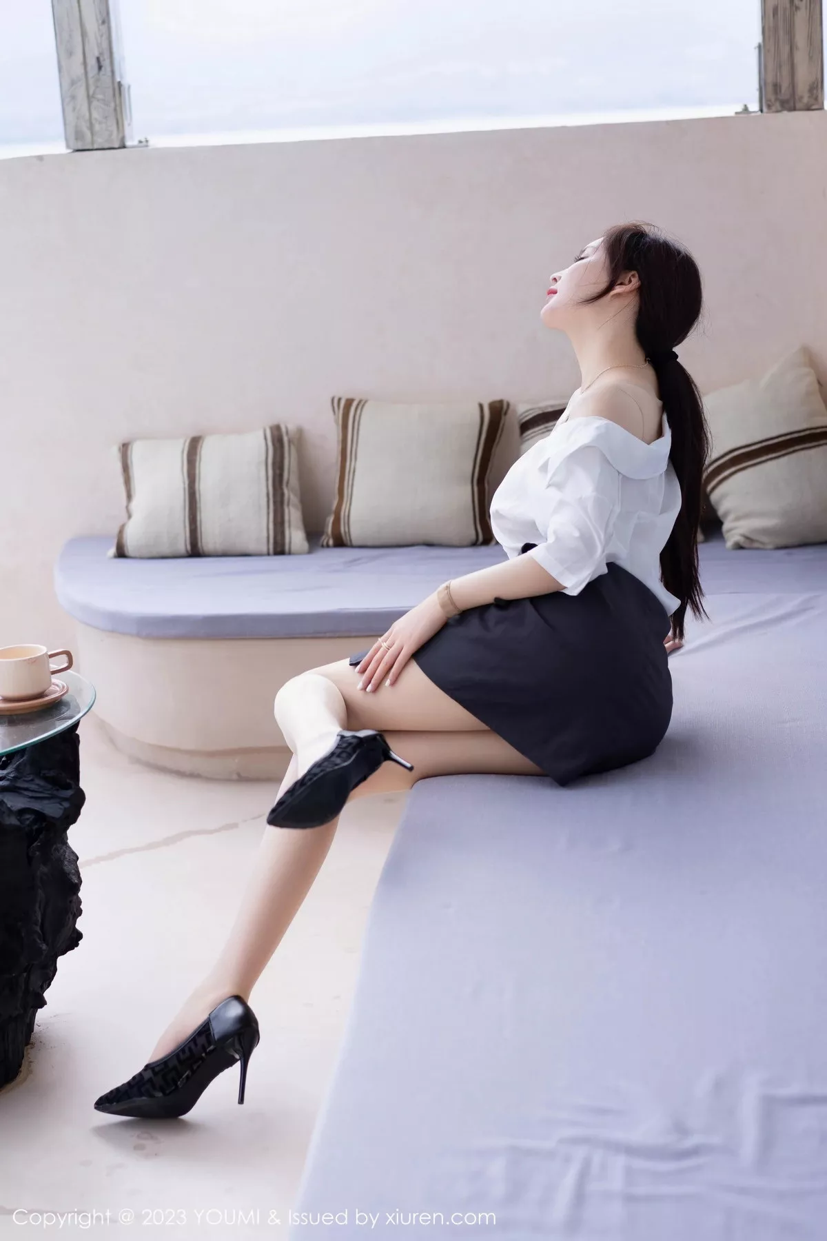 [YOUMI尤蜜荟] 2023.10.31 VOL.998 Carol周妍希 丝袜短裙 [73P] NO.7