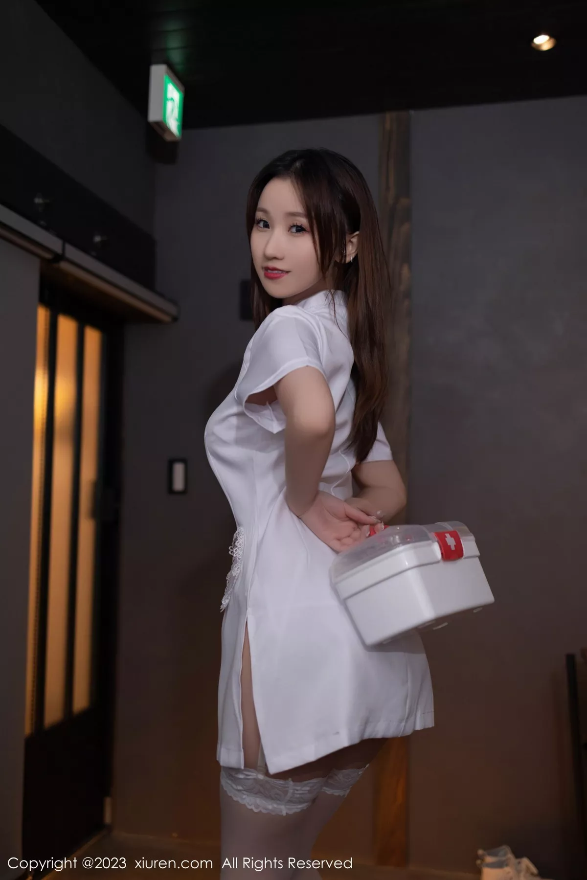 [XiuRen秀人网] 2023.11.01 No.7596 杏子Yada 美腿丝袜 [82P] NO.9