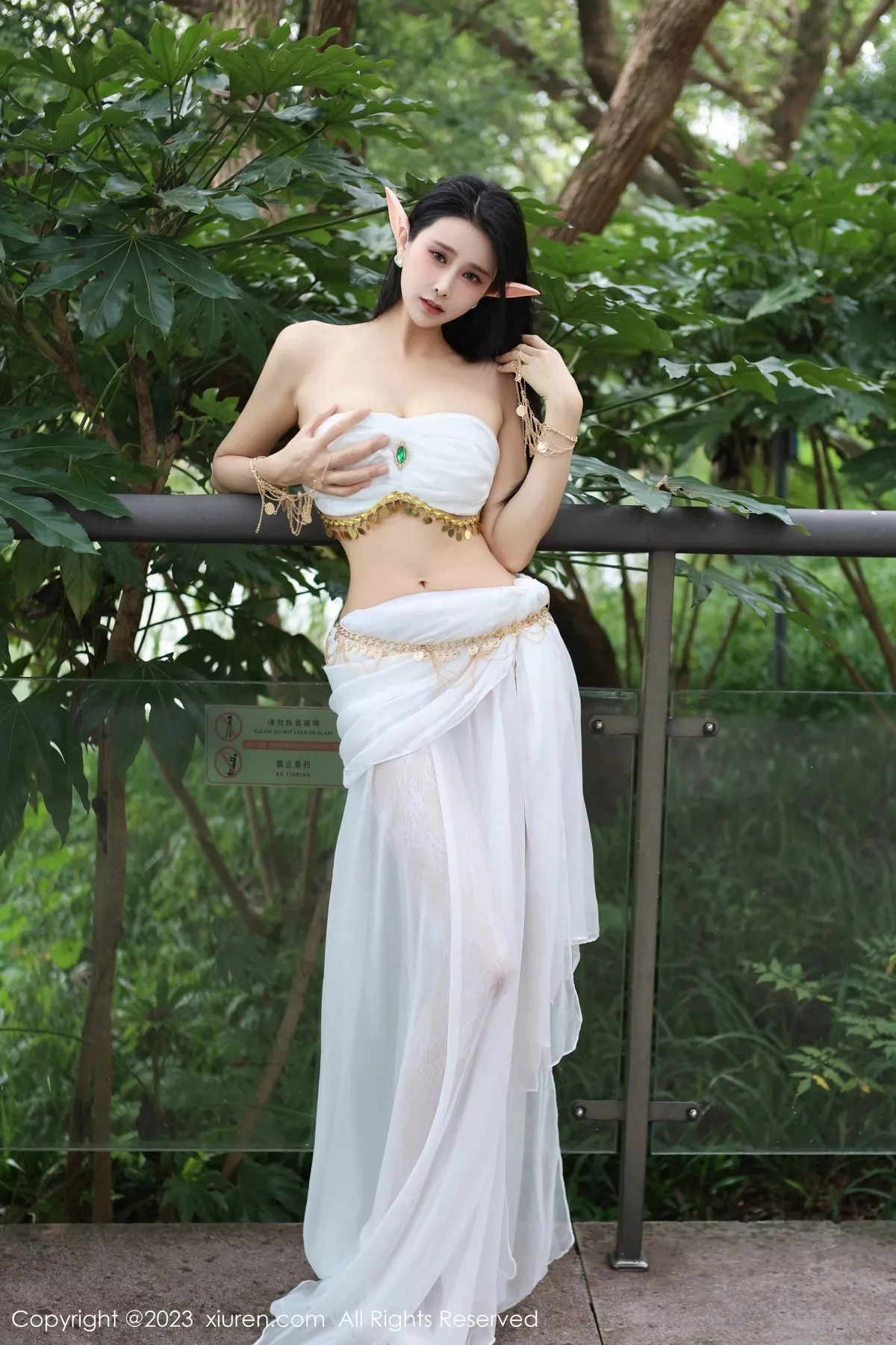 [XiuRen秀人网] 2023.11.02 No.7598 草莓mm 美腿户外 [70P] NO.4