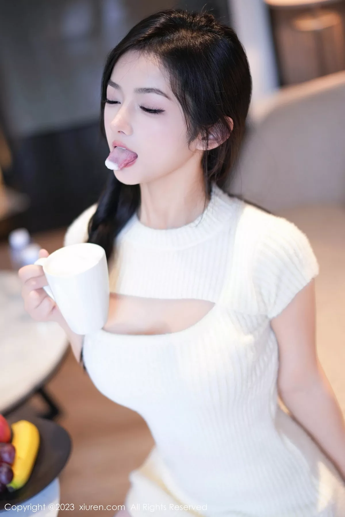 [XiuRen秀人网] 2023.10.20 No.7542 小逗逗 制服美腿 [78P] NO.10